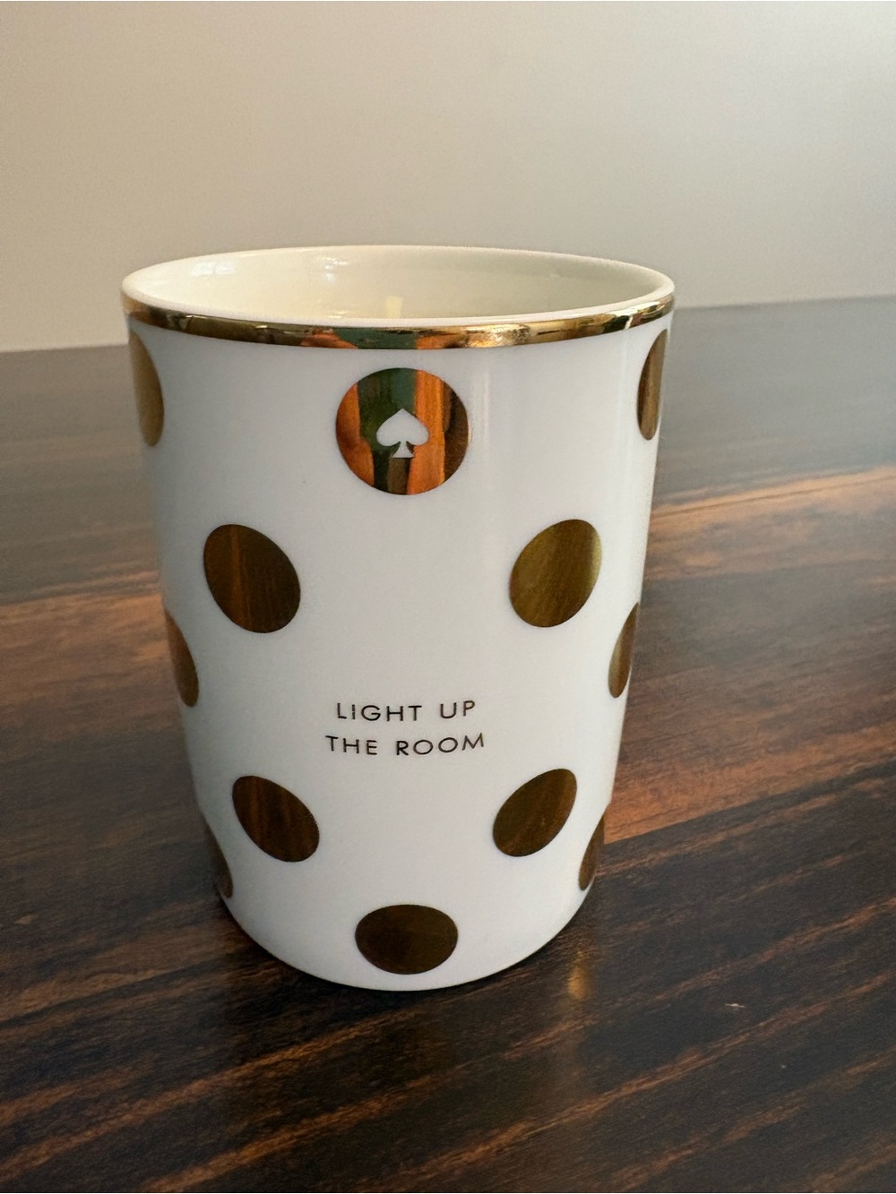 Kate Spade New York Light Up the Room Fig Scented Candle Porcelain Gold Dot